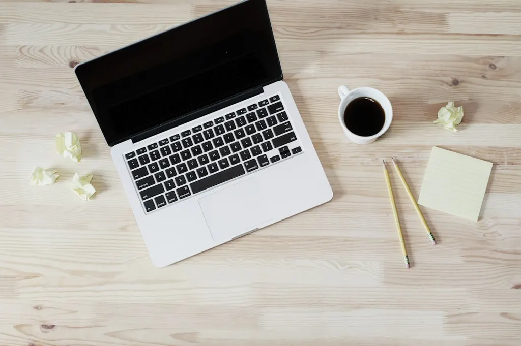 B2B procurement workspace representing sourcing requirement review
