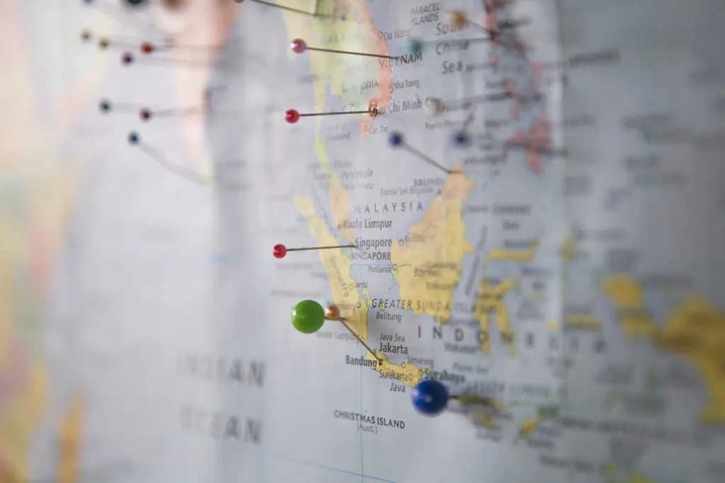 Supply planning context illustrating trade coordination and route thinking